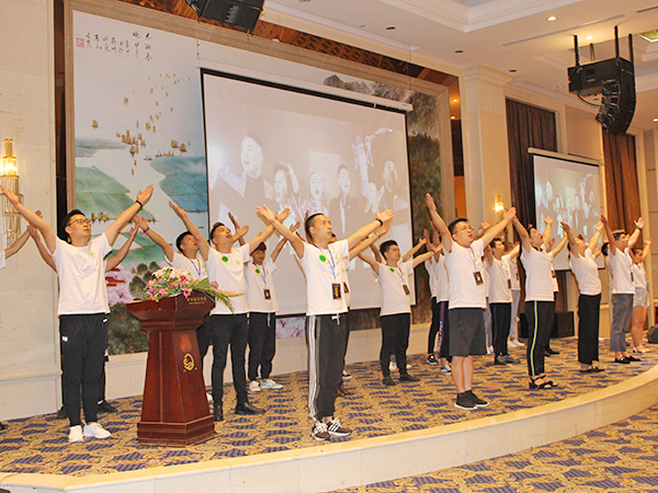 現(xiàn)場(chǎng)活動(dòng)