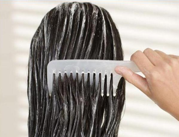 儷真護(hù)發(fā)知識(shí)：秋冬更要呵護(hù)頭皮